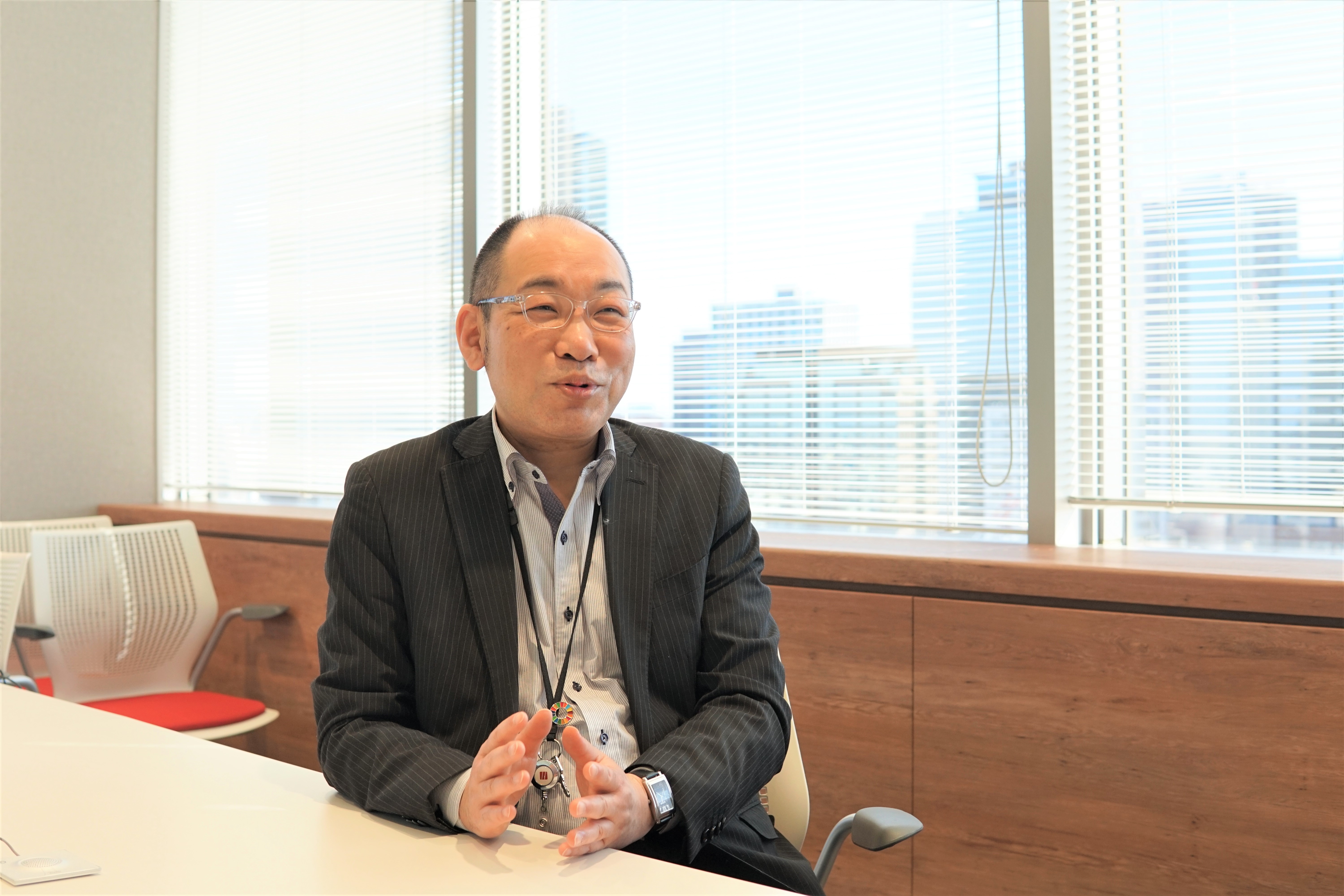 語る地神さん