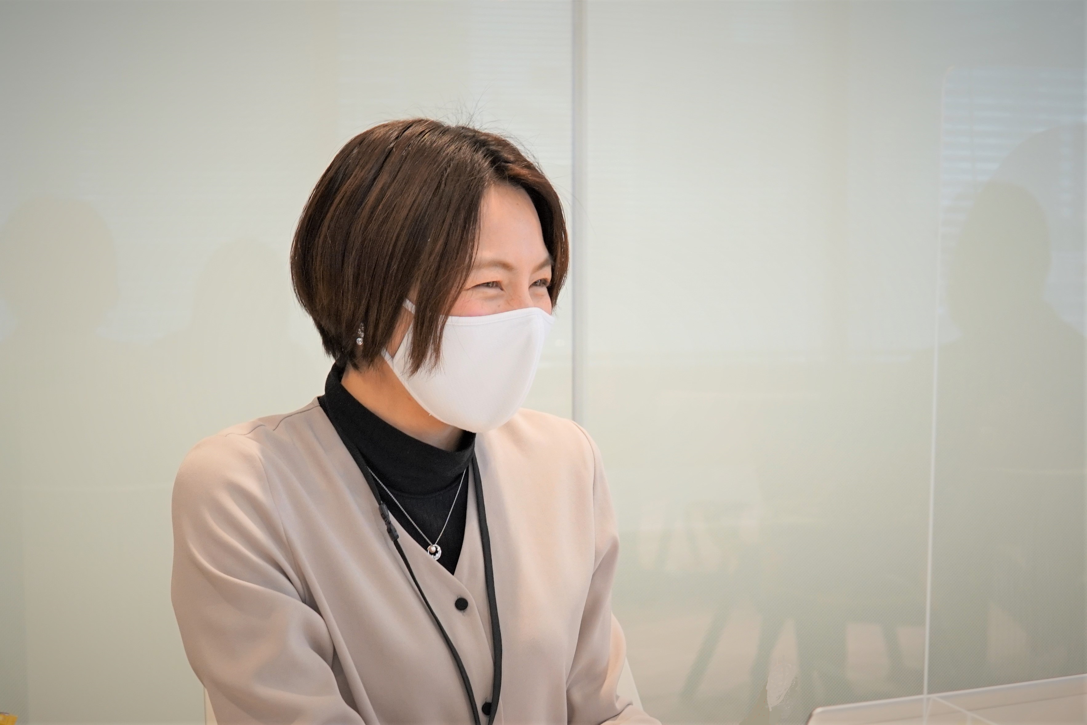 笑う三浦さん