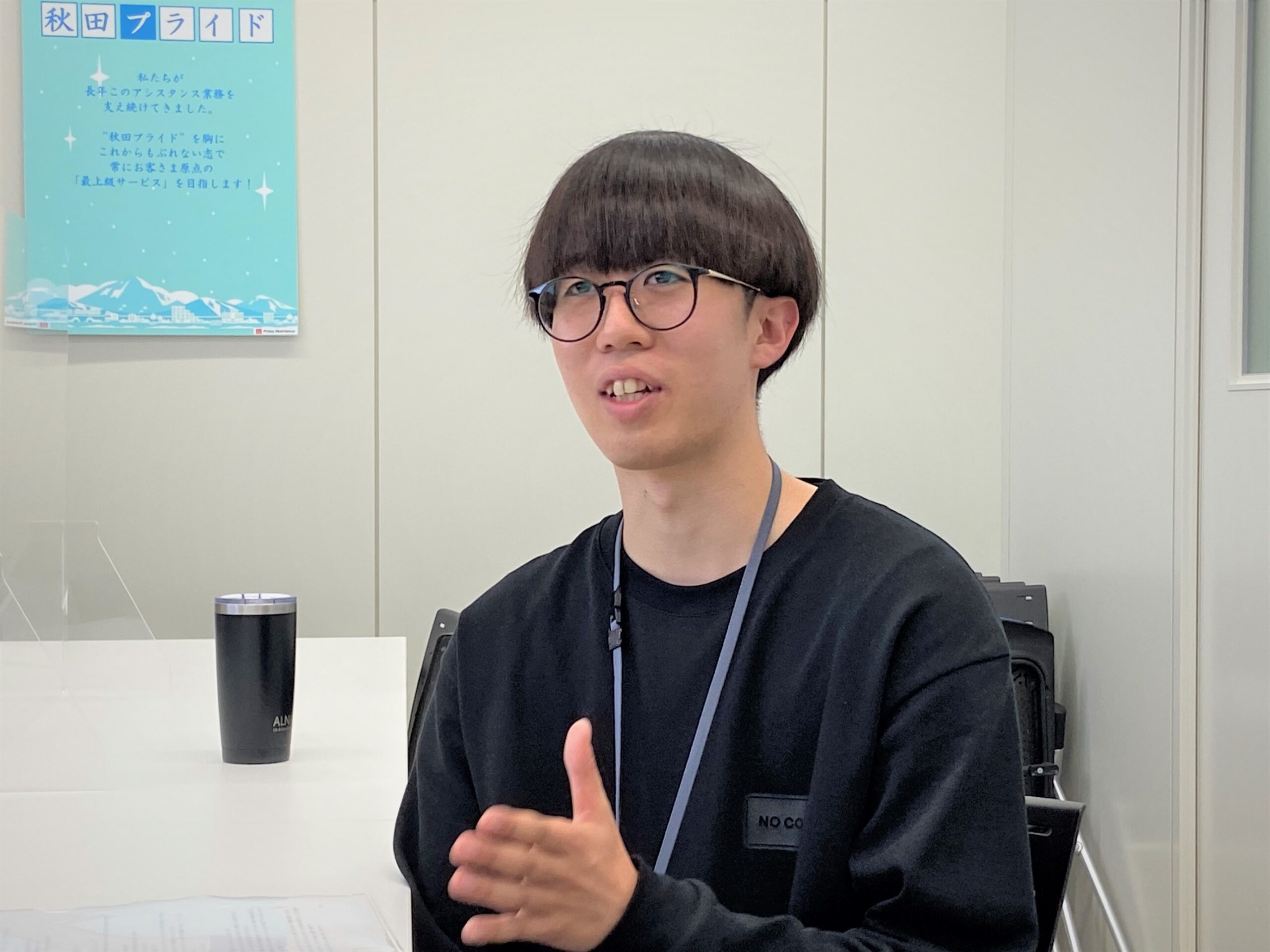 インタビュー中・大石さん2