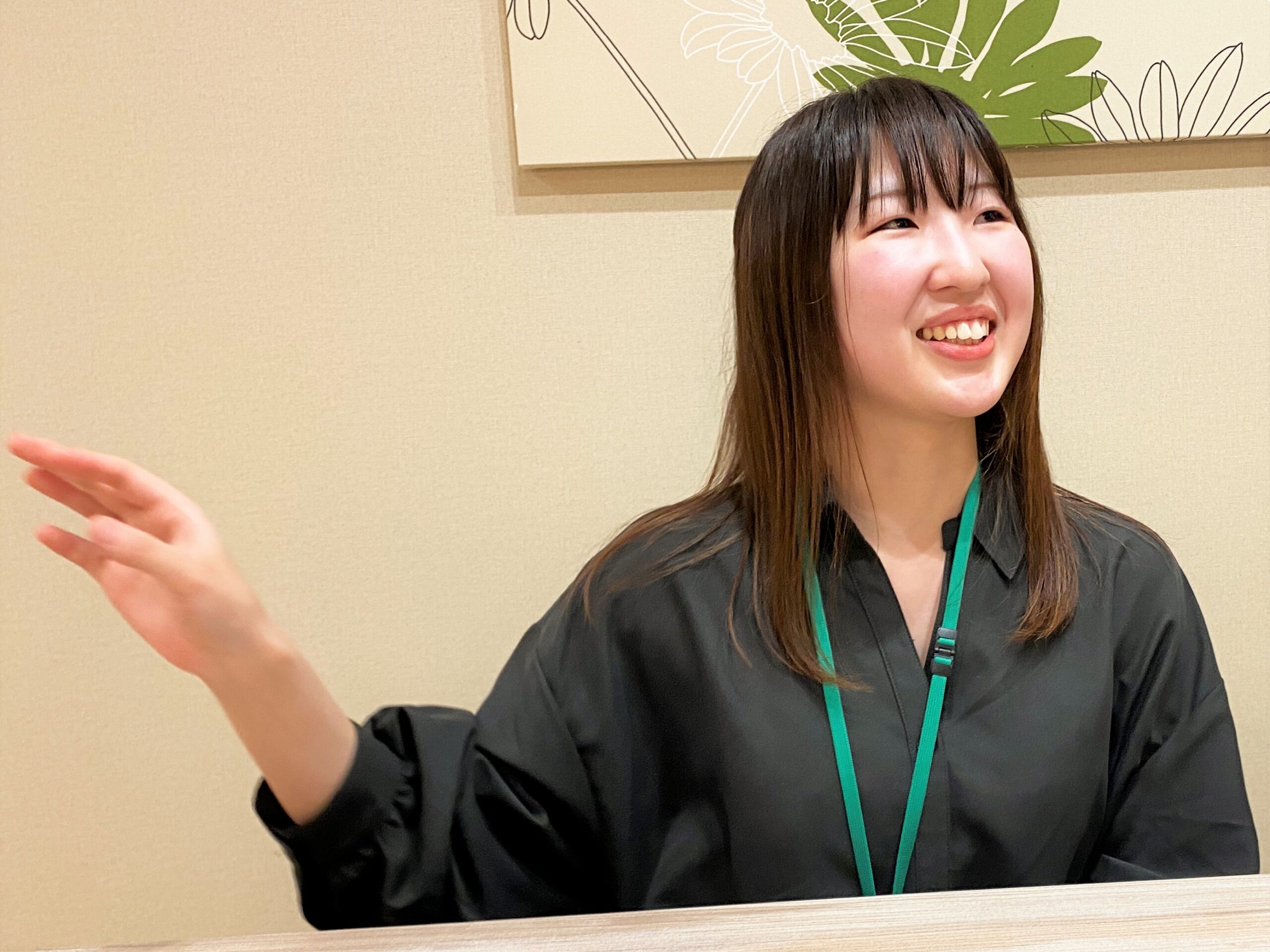 インタビュー中の児玉さん